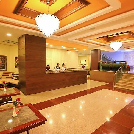 Hotel Austria Tirana Zewnętrze zdjęcie