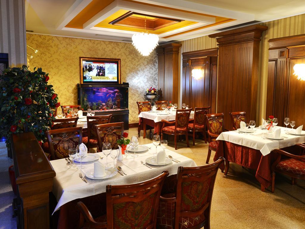 Hotel Austria Tirana Zewnętrze zdjęcie