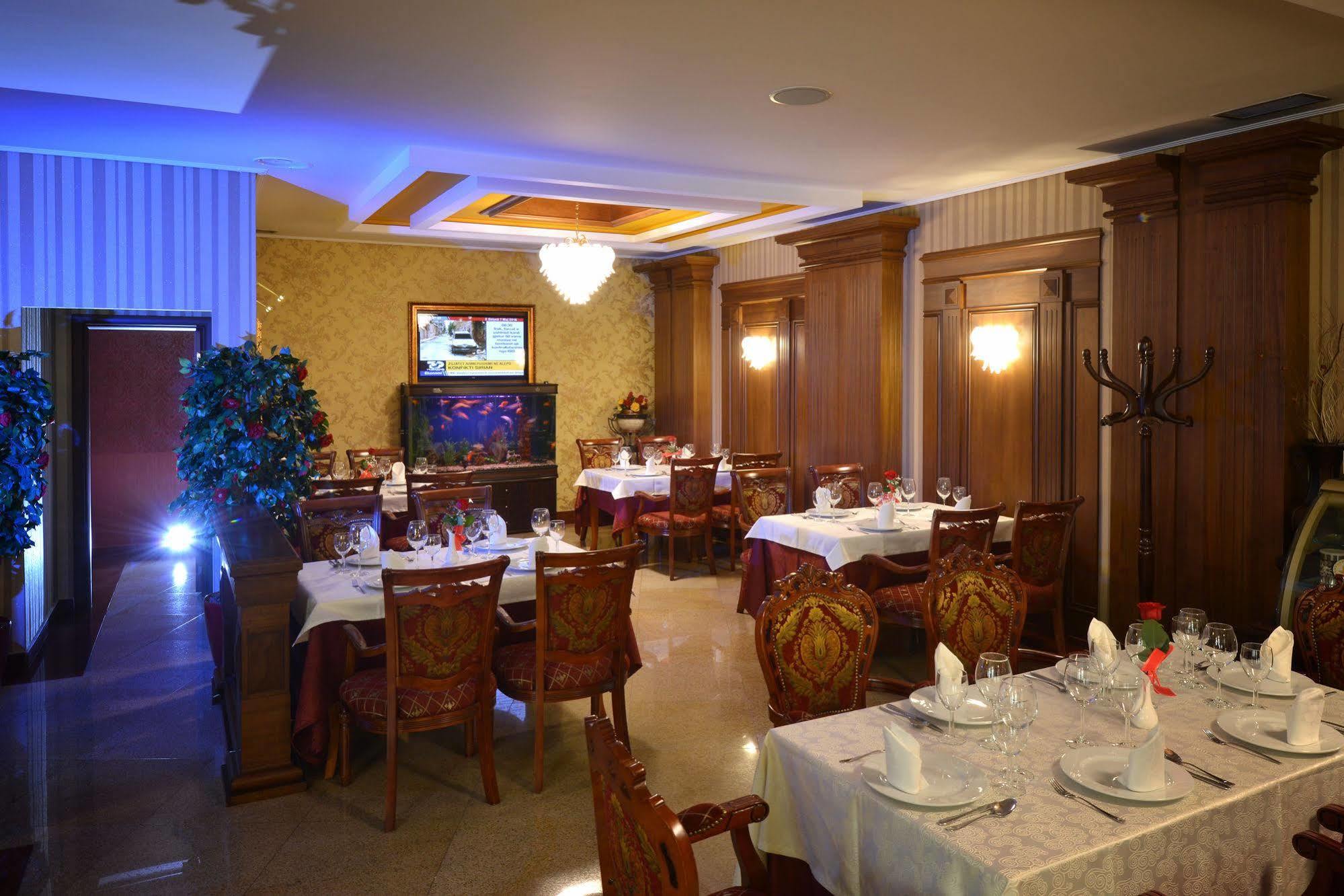 Hotel Austria Tirana Zewnętrze zdjęcie
